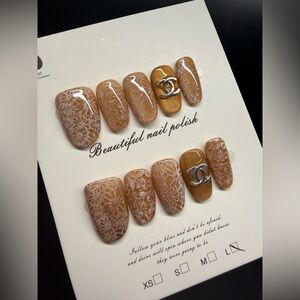 Luxury Amber Floral Press-On Nails